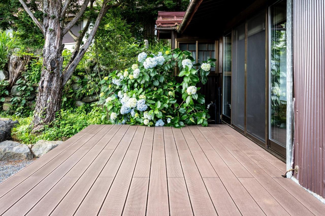 Livegrace House Lake Saiko 西湖古民家 ยามานาชิ ภายนอก รูปภาพ