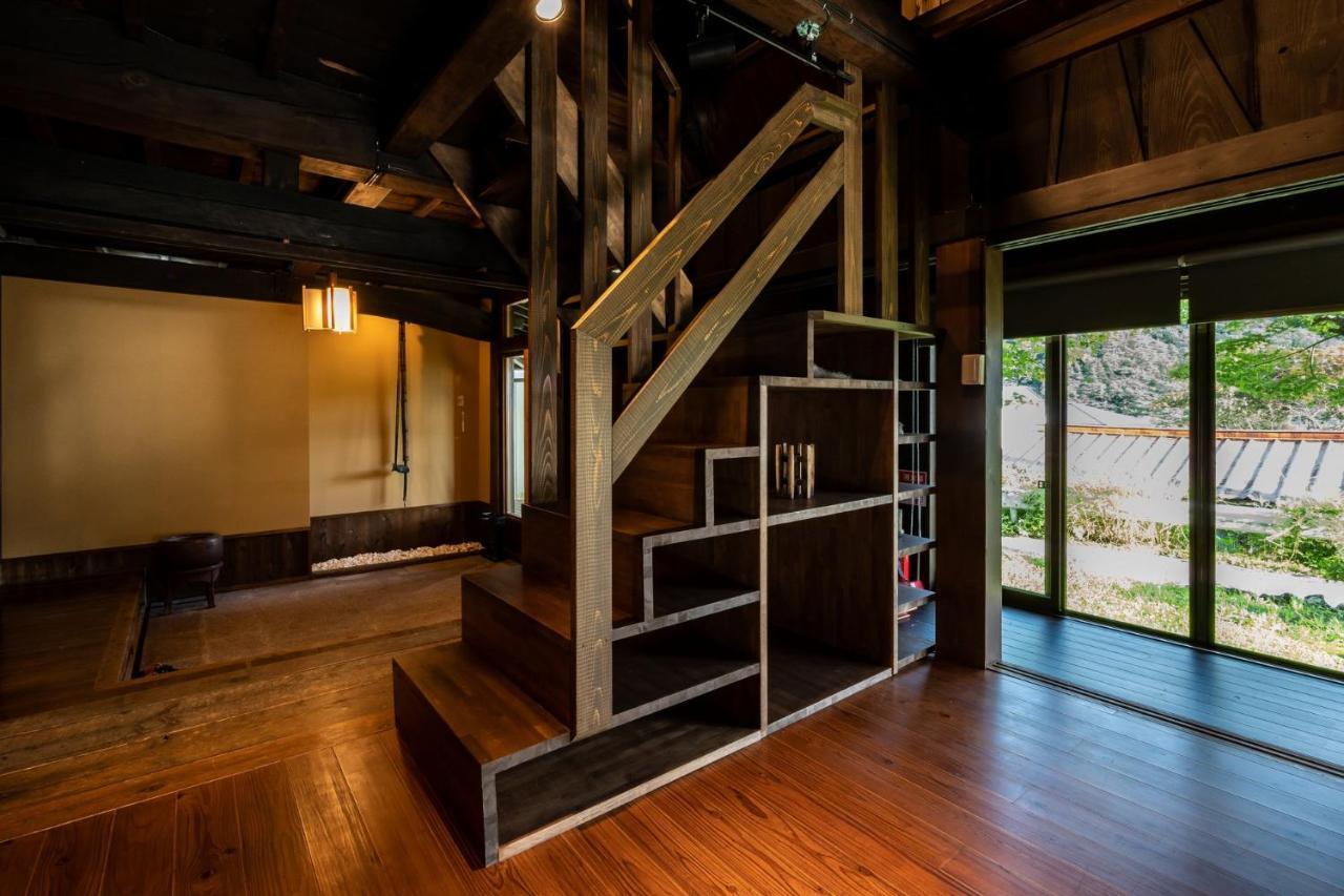 Livegrace House Lake Saiko 西湖古民家 ยามานาชิ ภายนอก รูปภาพ